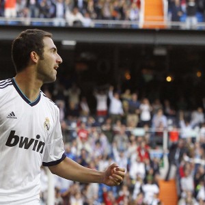 fb体育官方网站-电竞战队的成绩回顾：经验总结与未来展望，电竞战队盈利吗