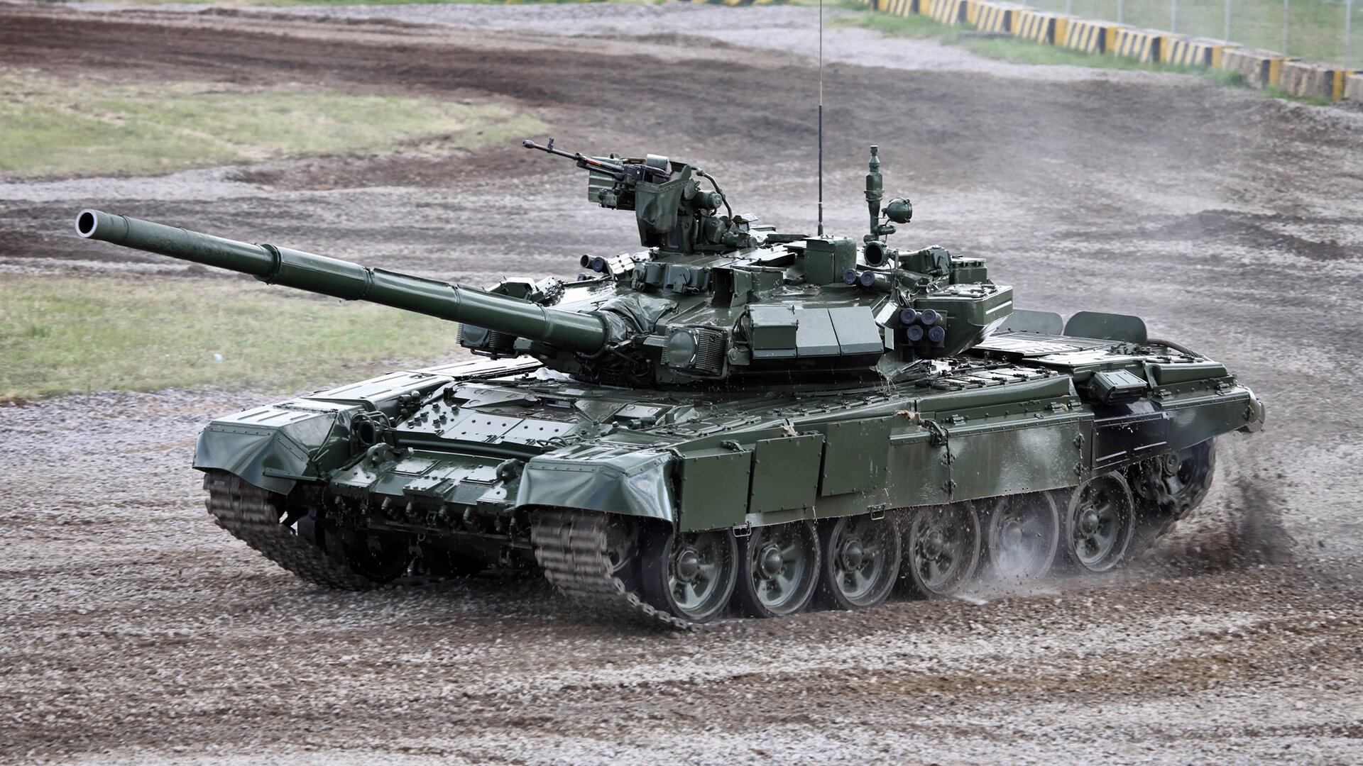 FB体育平台-拜恩斯将成为曼联新队长，球迷期待发挥更好，拜仁致敬曼联