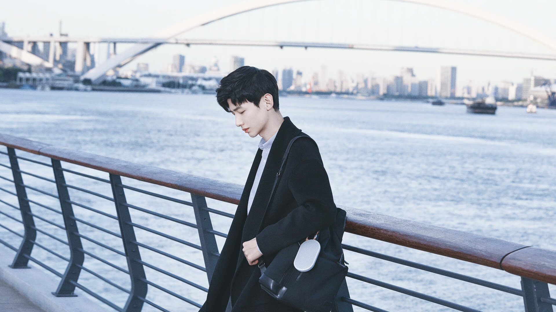 fb体育在线官网-中国女篮精神感动球迷 比赛现场掌声雷动,中国女篮鼓励视频