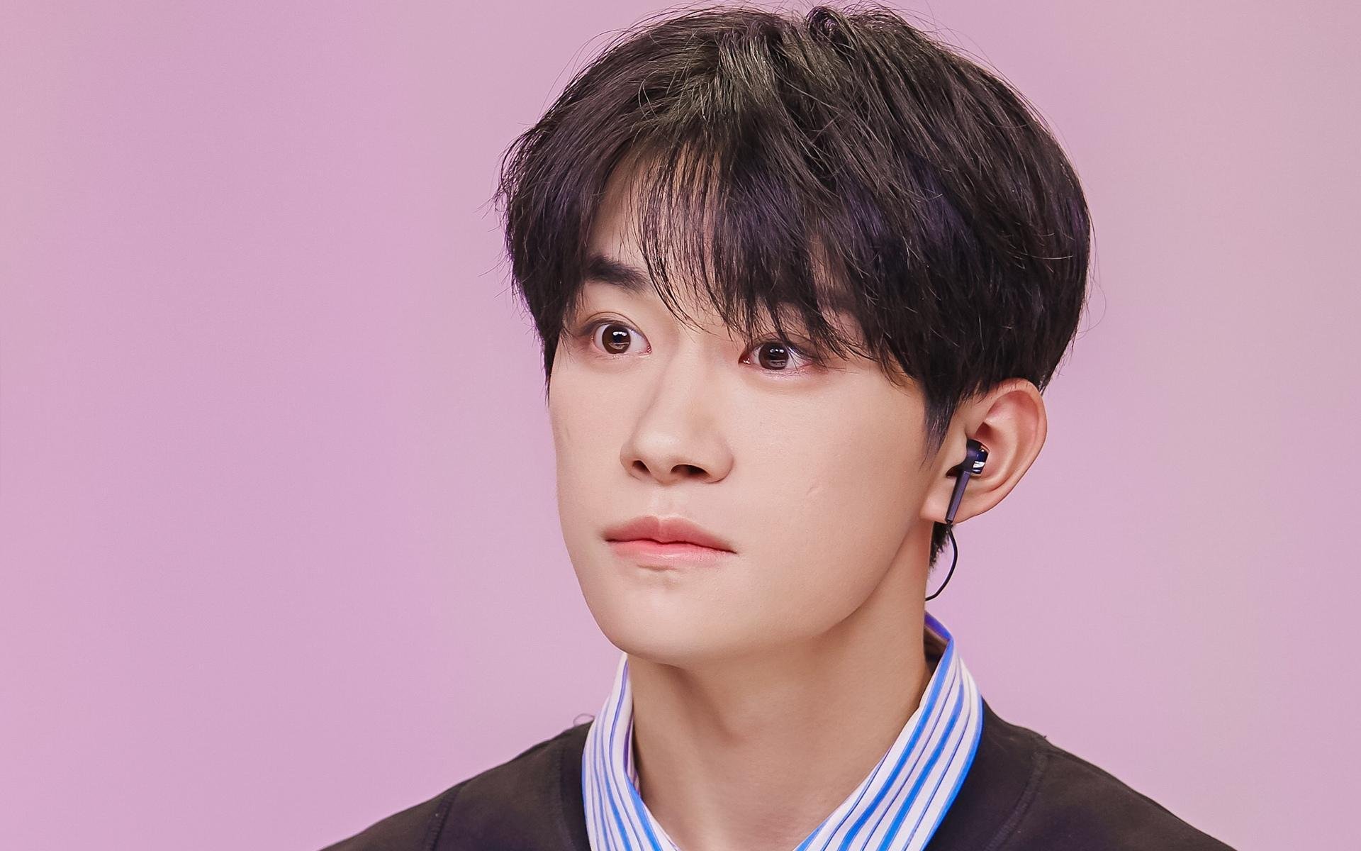 fb体育全站-中场持球推进能力是否已成战术基本配置,中场球员技术教学