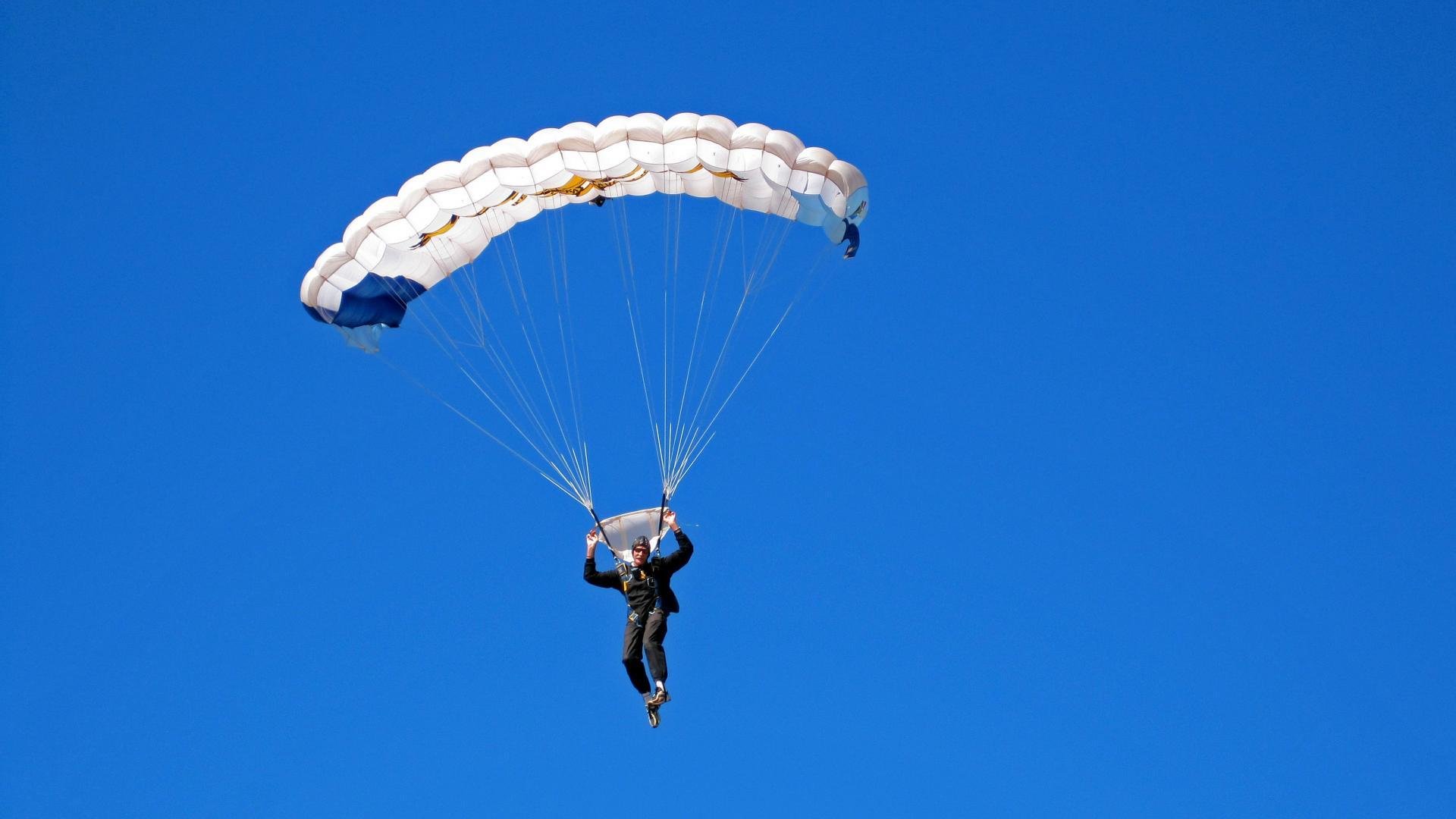 FBSPORTS-冬奥场馆智能系统协助运动员热身训练,冬奥会设备